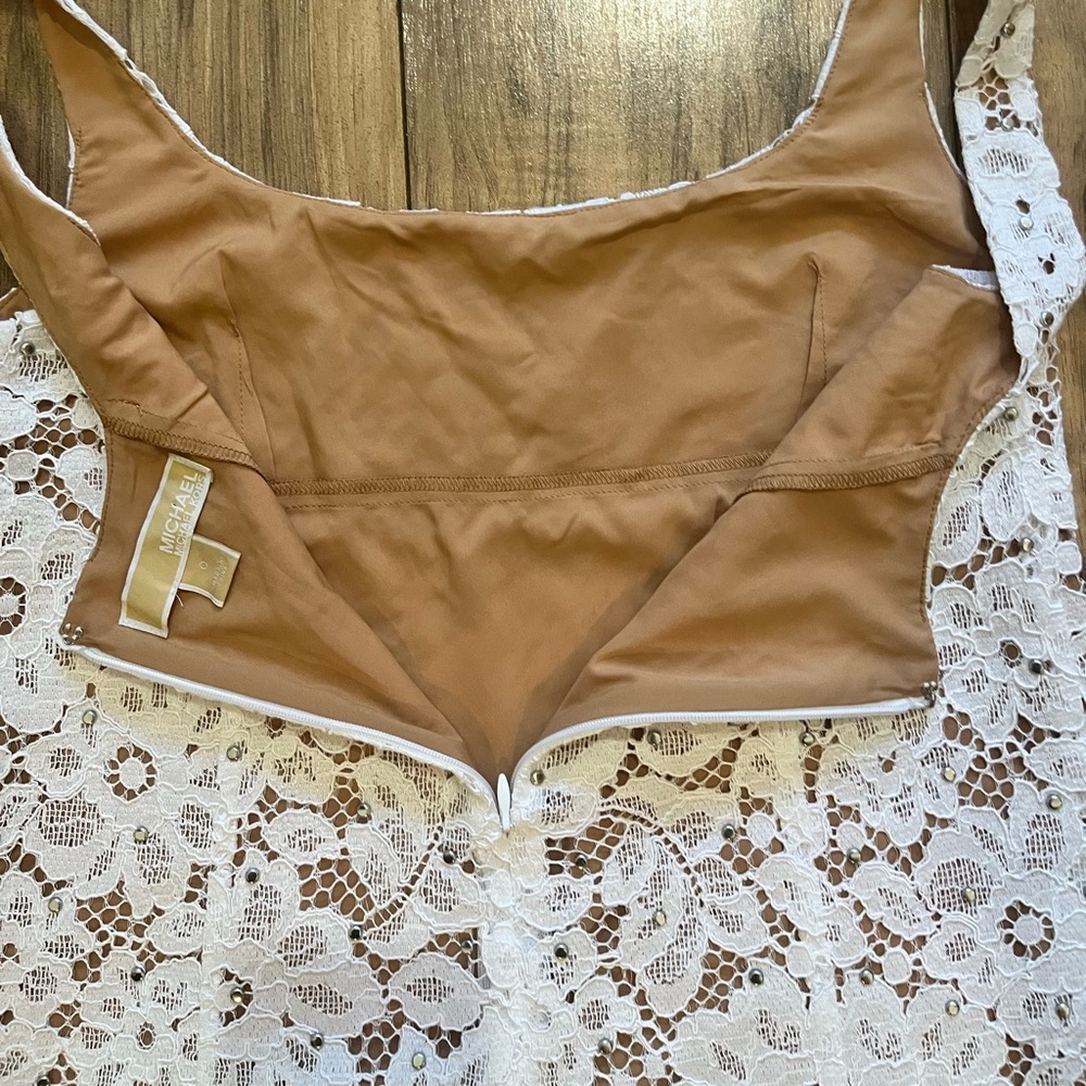 $298 MICHAEL Michael Kors Studded Corded Floral White Lace Mini Dress 0 - Picture 7 of 16